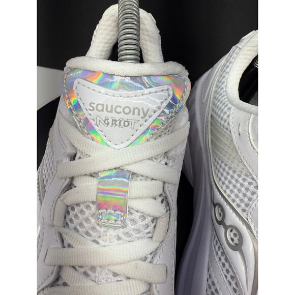 Saucony GRID NXT Womens Size 10 White Running Shoes Sneakers Training S70797-4 - Picture 3 of 11